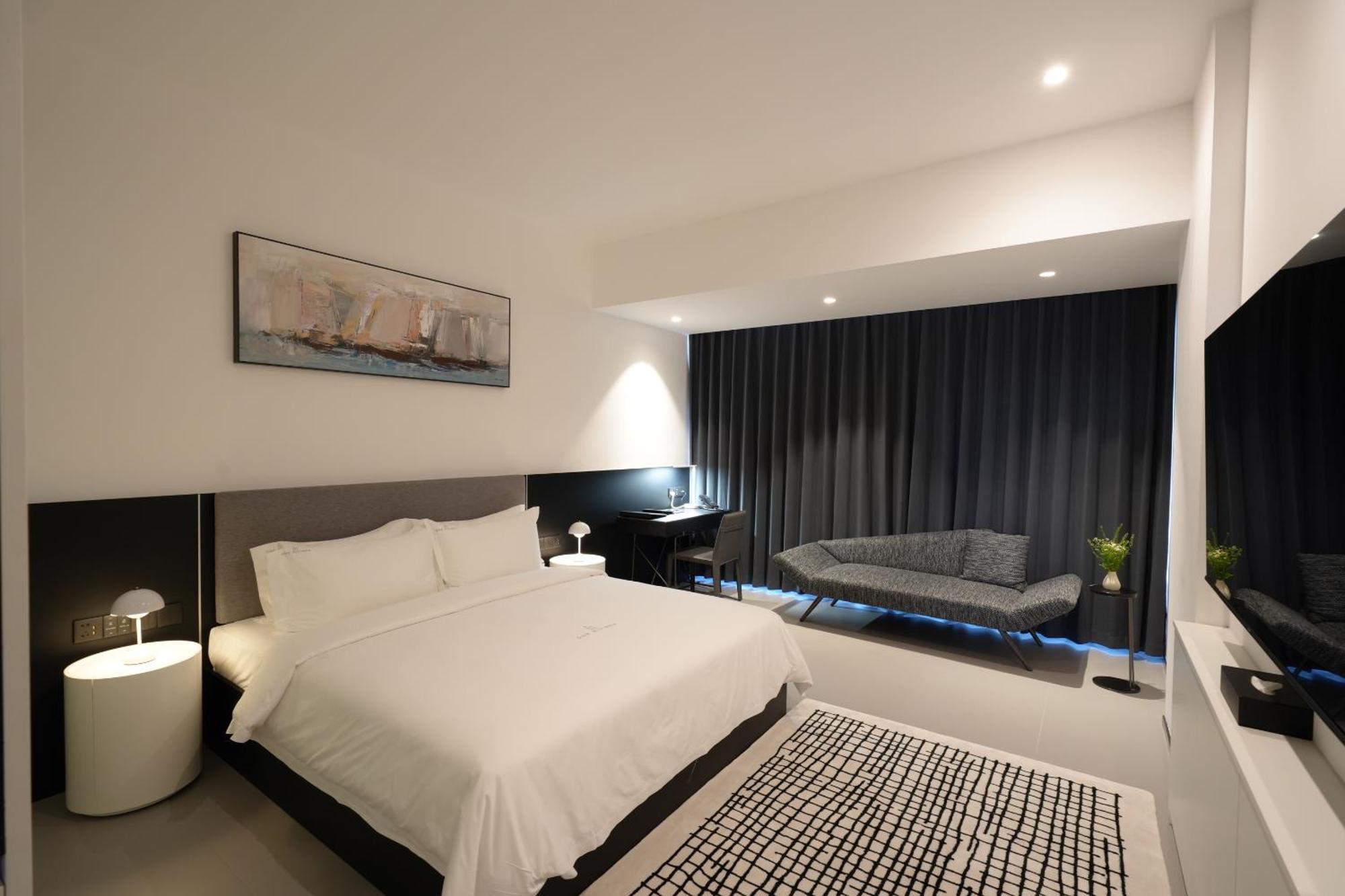 One Riviera Hotel And Residences Ban Souanmone Kültér fotó