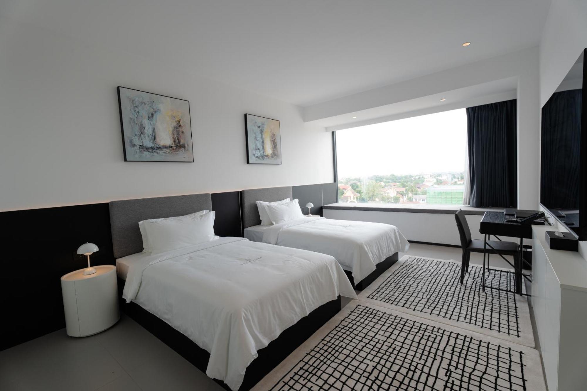 One Riviera Hotel And Residences Ban Souanmone Kültér fotó
